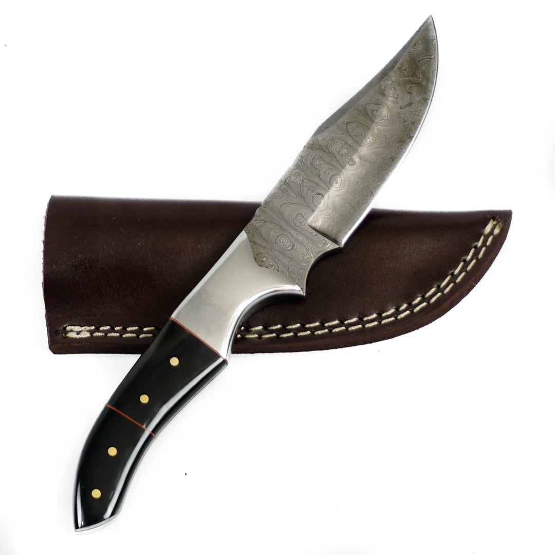 Skinning Knife/ Hunting Knife- High Carbon Damascus Steel Blade