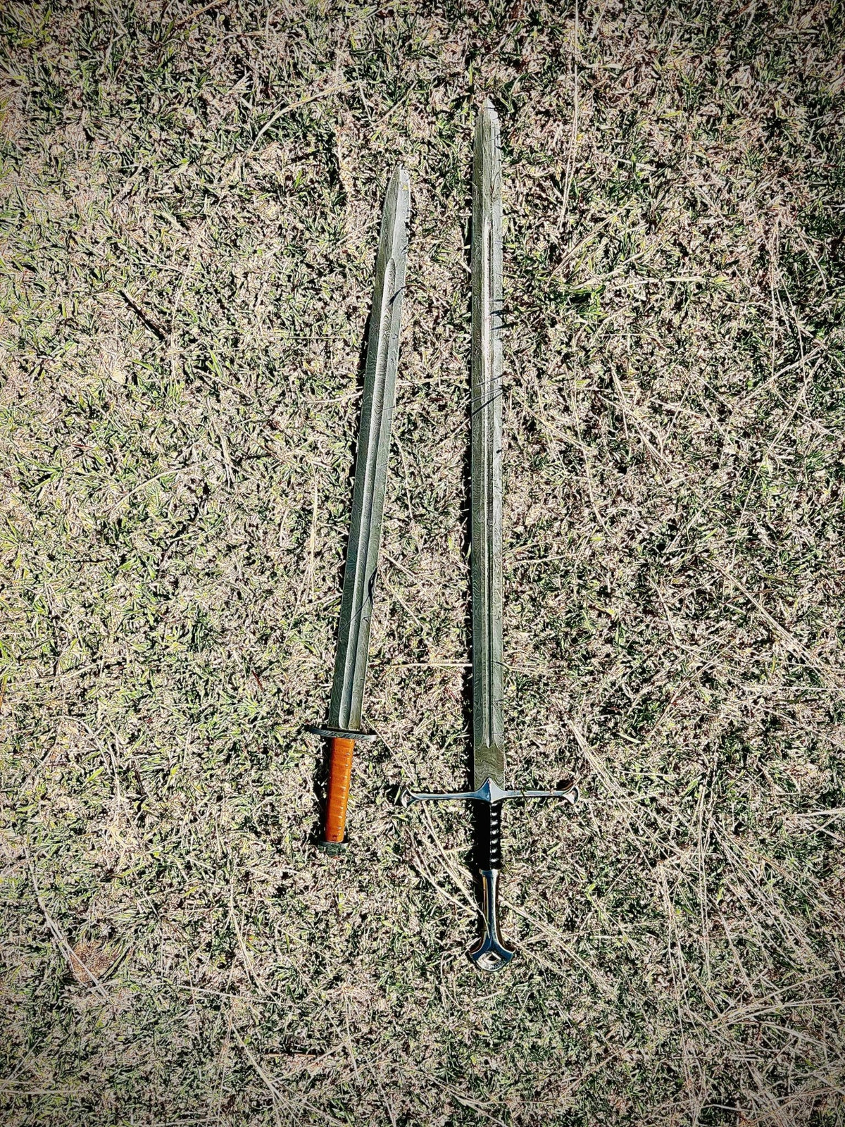Battling Blades: The Best Products for Collectors, Outdoorsmen, Adventurers, Enthusiasts, Re-enactors, LARP, and Cosplayers - Battling Blades