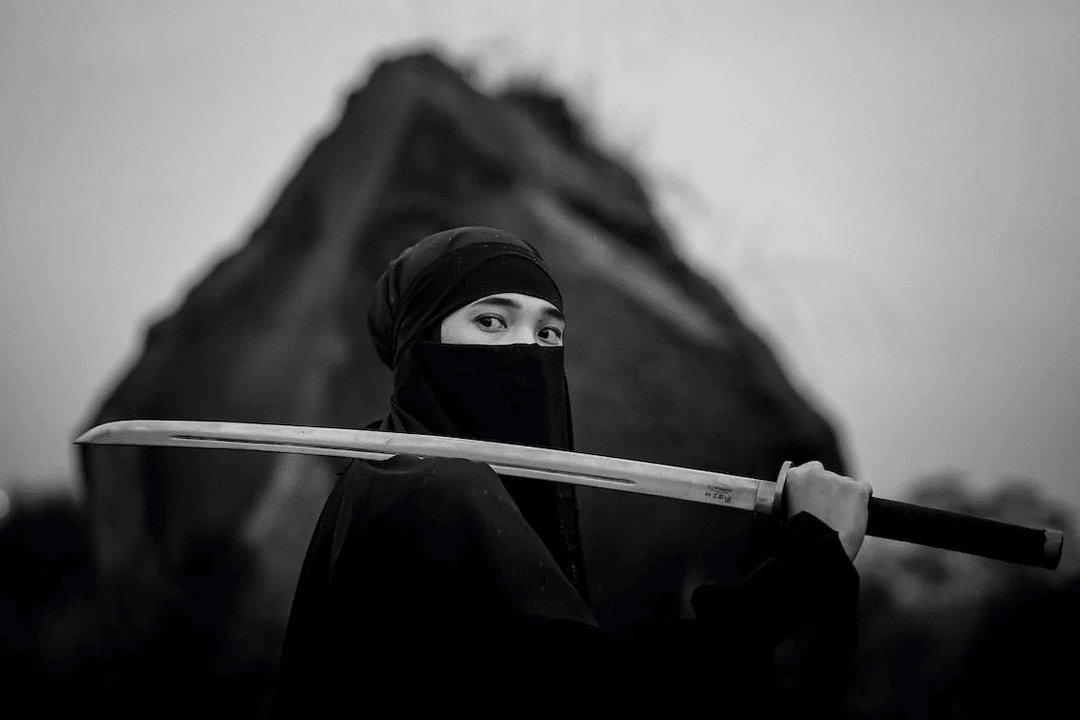 Mastering The Art Of Polishing A Sword: Unleashing Your Blade's Shine - Battling Blades