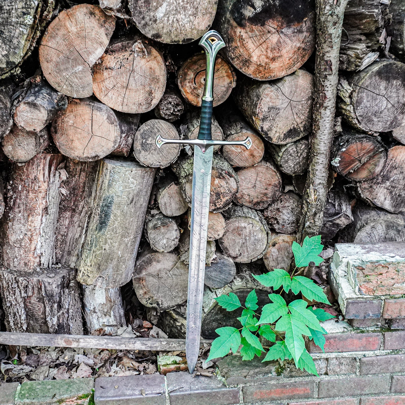 Longsword- High Carbon Damascus Steel- 48" - Battling Blades
