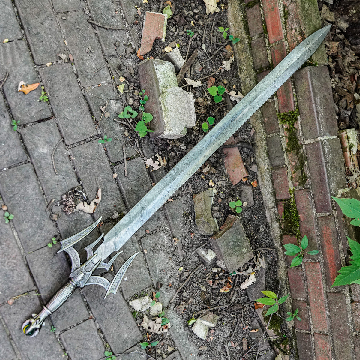 Viking King Sword- High Carbon Damascus Steel Sword- 50" - Battling Blades