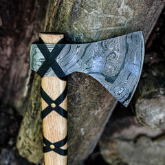 Traditional Tomahawk Ax- Handmade High Carbon Damascus Steel - Battling Blades