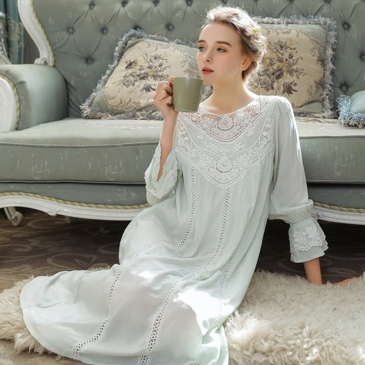 Renaissance Royalty: Enchanting Lace Nightgown