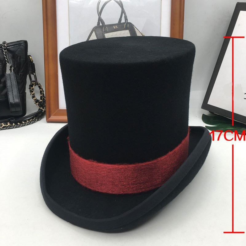 Medieval Majesty: Retro Gentleman's Top Hat