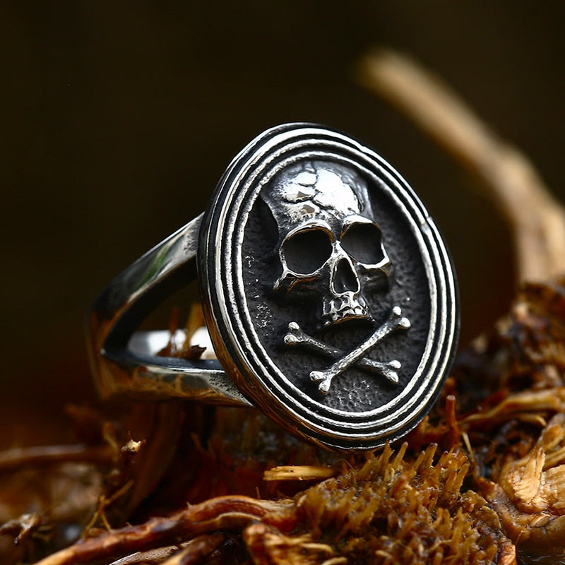 Skull Pirate Ring