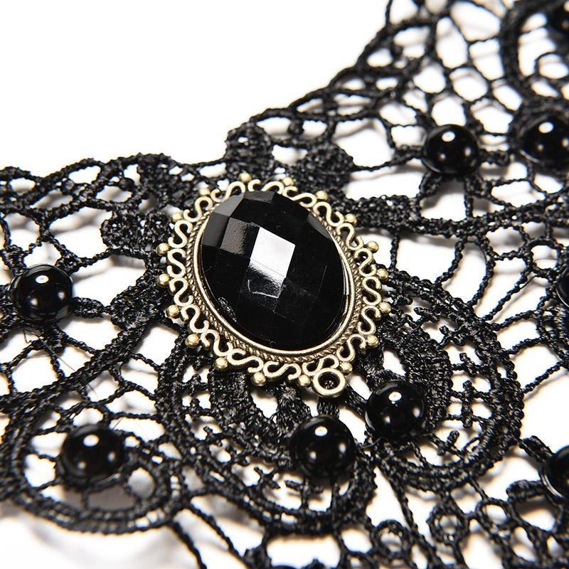 Renaissance Exquisite: Victorian Noir Choker