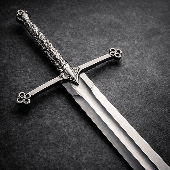 Build Your Own Greatsword | Zweihander, Claymore, Spadone & More - Battling Blades