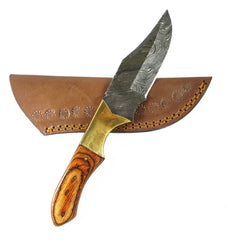 Skinning Knife/ Hunting Knife- High Carbon Damascus Steel Blade - Battling Blades