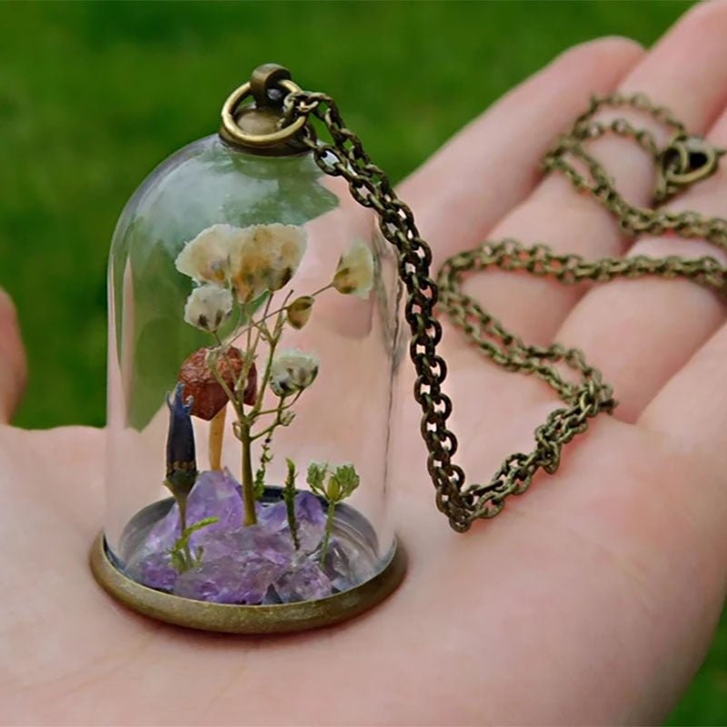 Glass Terrarium Elven Necklace - Battling Blades