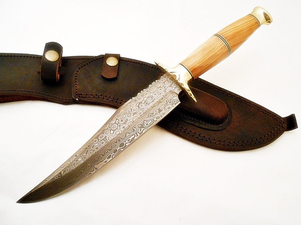 Bowie Knife- High Carbon Damascus Steel Blade- Hunting Knife- 13" - Battling Blades